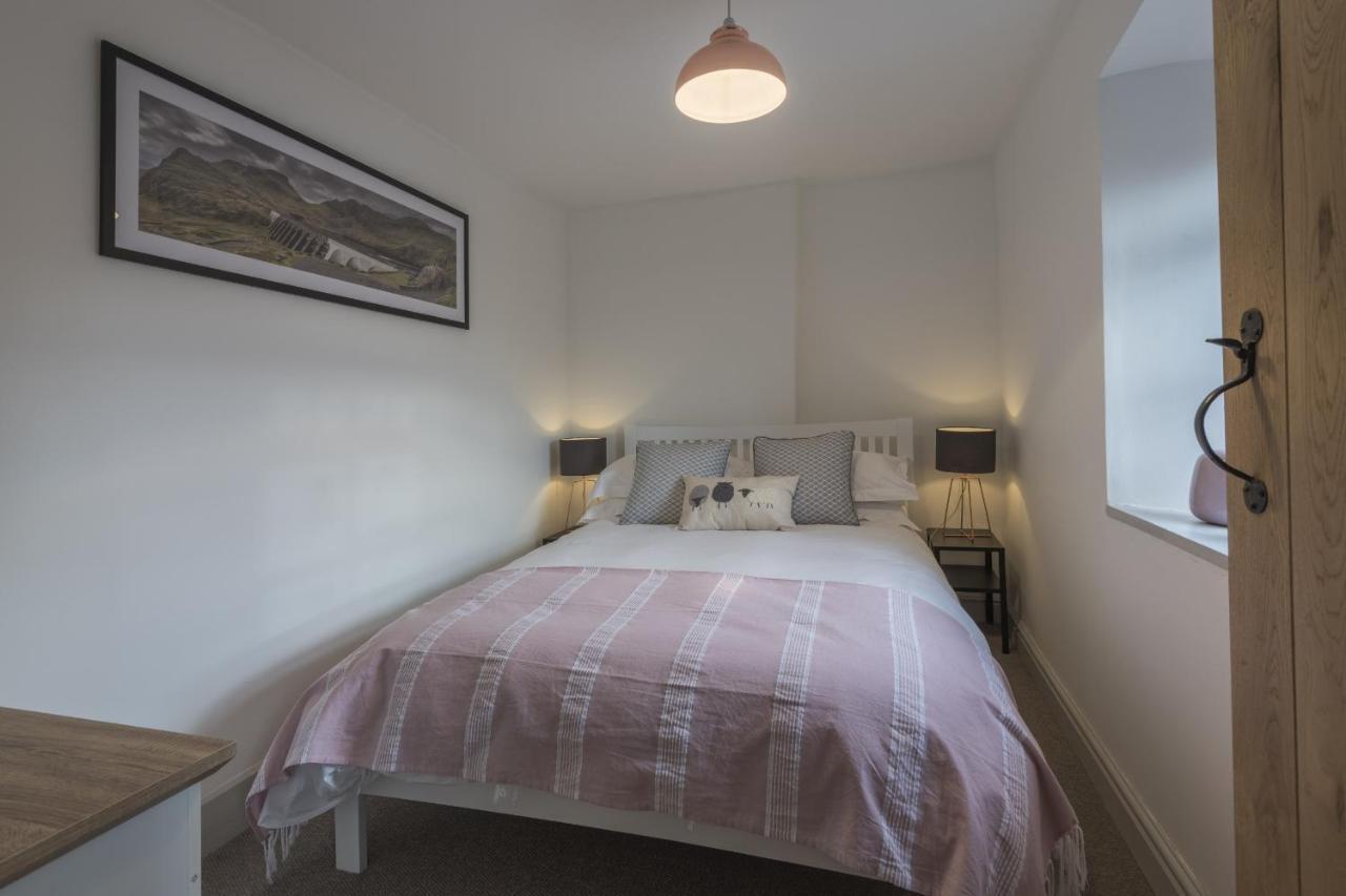 Finest Retreats - Tegannedd - Luxury Grade II Listed Cottage With Hot Tub Ffestiniog Exterior foto